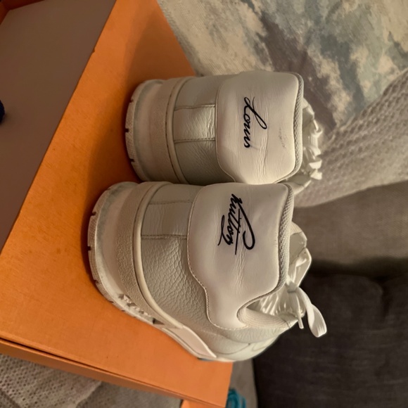 Louie Vuitton size 13uk size 12 us - Picture 3 of 5